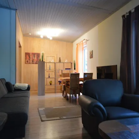 Spacious Eifel Escape, Cleaning Included Апартаменты Мандершайд