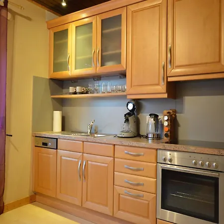 Spacious Eifel Escape, Cleaning Included * Мандершайд
