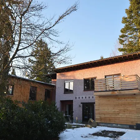 Spacious Eifel Escape, Cleaning Included Апартаменты *
